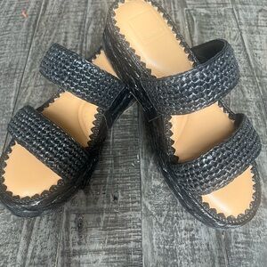 Dolce Vita Corla Onyx Raffia 7.5 NWT New in box